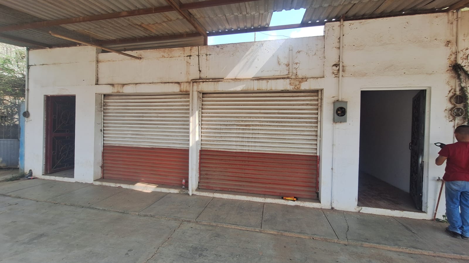 LOCAL COMERCIAL EL NARANJO SLP